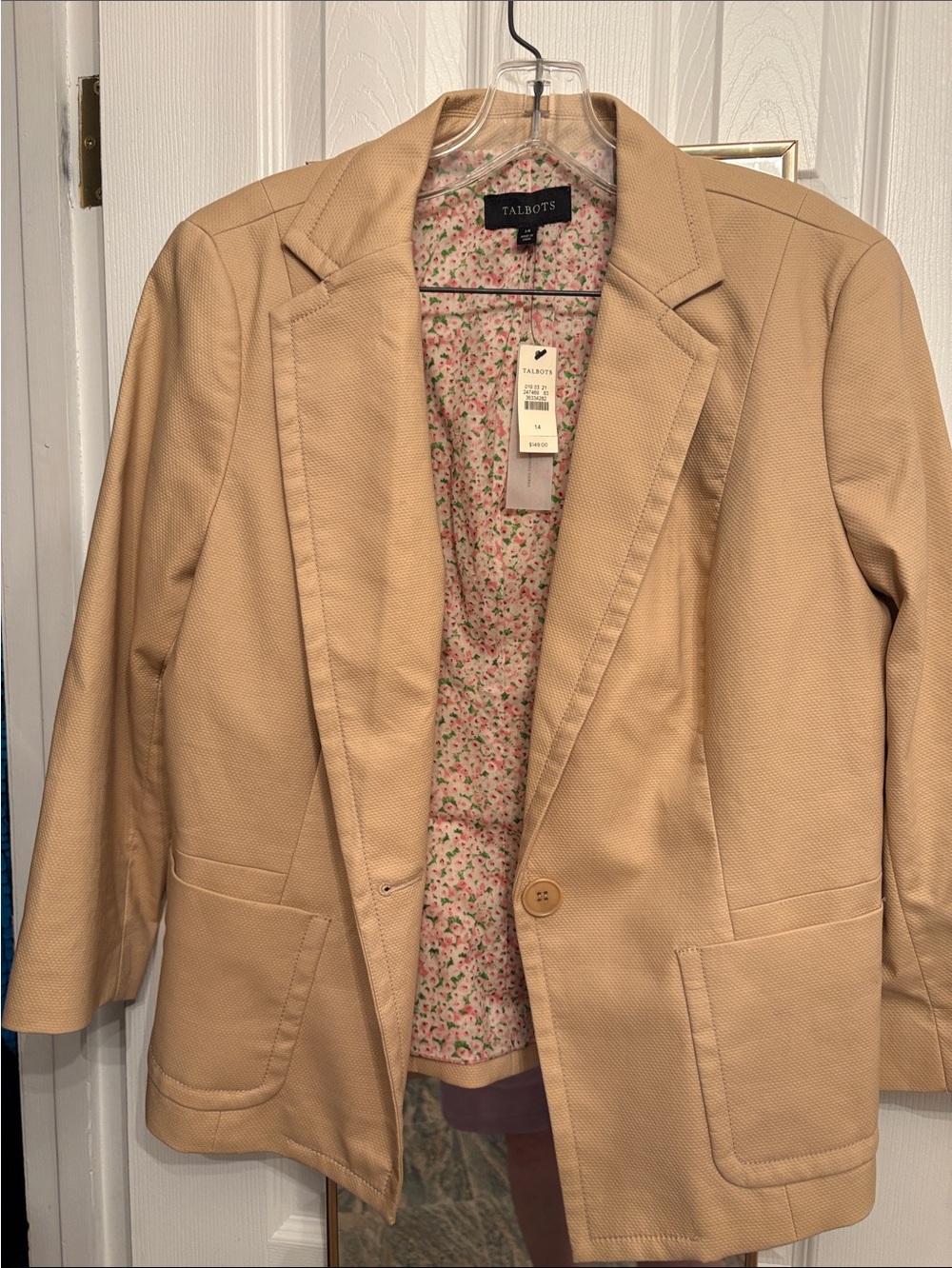 Talbots beige single-button blazer with floral lining